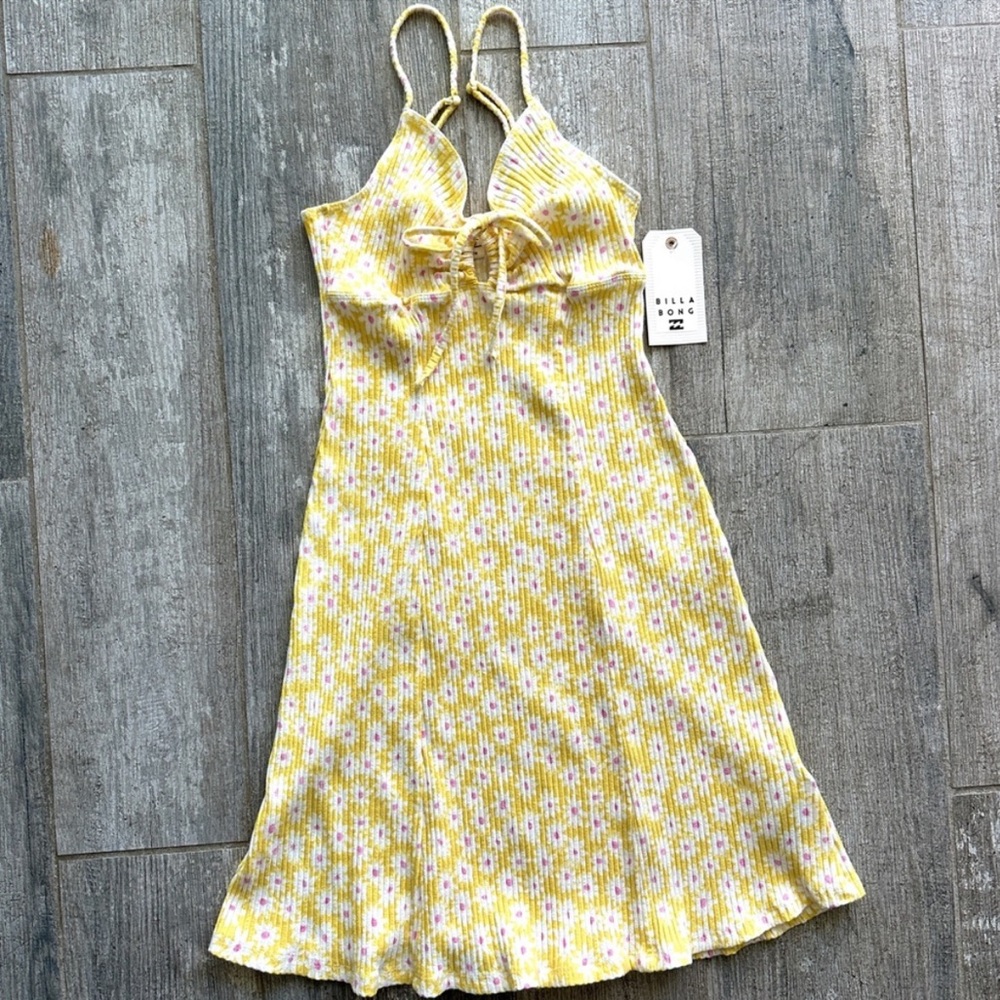 🔥🔥BILLABONG - SUNNY GARDEN RIB KNIT DRESS🔥🔥 - Picture 2 of 8